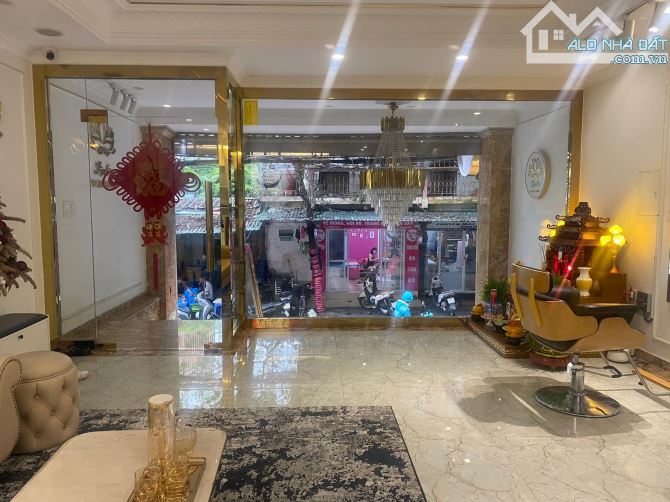 TÒA NHÀ VĂN PHÒNG 70m X9 TẦNG - MẶT TIỀN 5.5m - GIÁ: 30 TỶ PHỐ NGHĨA TÂN CẦU GIẤY - 8
