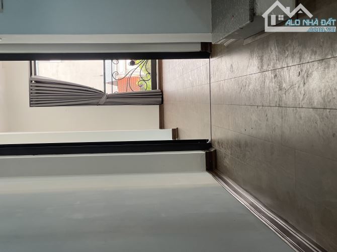 Bán nhà Yên Nghĩa, Hà Đông, 48m2, 4,5 tầng đẹp, lô góc 2 mặt đường,ôtô đỗ cửa,chỉ hơn 7 tỷ - 8