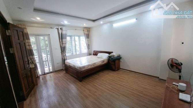 Bán nhà Xuân Đỉnh, Bắc Từ Liêm, 30/42m2, 5 tầng, mặt tiền 6.36m, giá 8.15 tỷ - 8