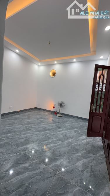 AN DƯƠNG VƯƠNG 81M² – MT 7.6M – NHÀ 4 TẦNG – SÂN ĐỂ Ô TÔ – Ô TÔ VÀO NHÀ – 12.9 TỶ - 9