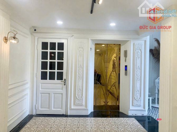 Bán tòa nhà 7 tầng gần đường Đồng Khởi, phường Tam Hiệp; sổ hồng 1400m2 sàn giá 19 tỷ - 9