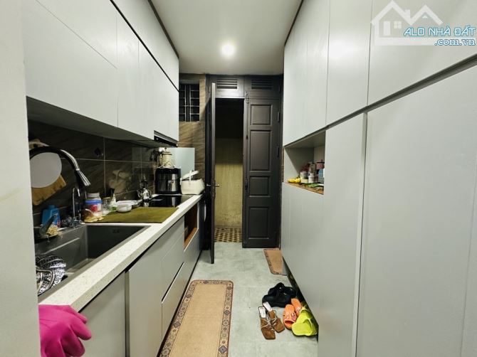 Bán tập thể Nam Thành Công - Huỳnh Thúc Kháng, sử dụng 60m2, khu vực hiếm nhà bán - 9