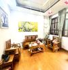 Bán nhà Phạm Văn Đồng, dt45m, vừa ở vừa cho thuê, gần ô tô, gần phố, ô chờ thang máy.