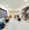 Bán nhà Quận Phú Nhuận - hẻm Huỳnh Văn Bánh - 11 x 4.8 m - 5 Tầng - 7.5 tỷ