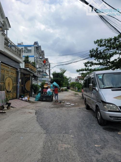 Nhà C4 1/ đường Hiệp Thành 13, P. Hiệp Thành, Q12, dt 93m2 ( 4 x 23 )💰5.2Tỷ
