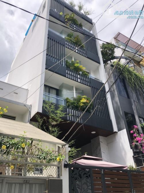 Nhà đẹp 5 tầng thang máy HXH thông nhau đường Bành văn Trân- 6.5x18m giá 21.5 tỷ