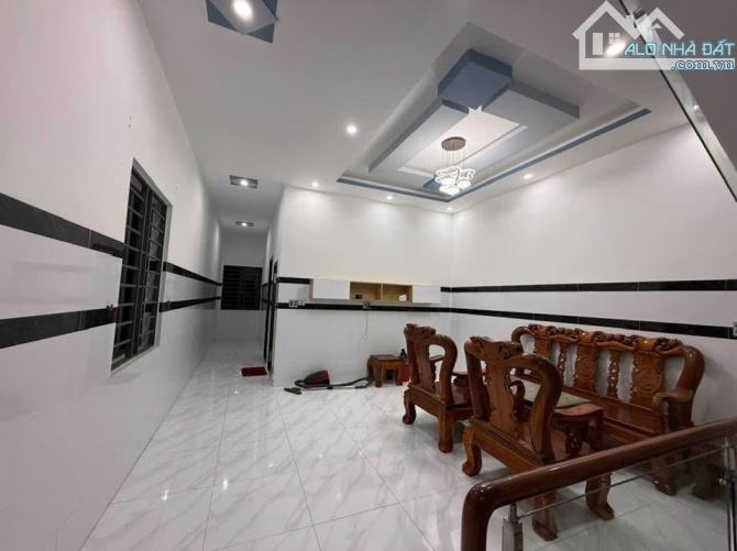 Bán Nhà Mặt tiền Đường Hùng Vương, TP Bà Rịa