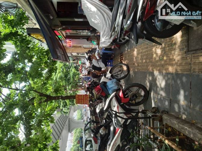 BÁN NHÀ MẶT PHỐ ĐẠI LA,DT 42M, MT3,6M, GIÁ 23TỶ.