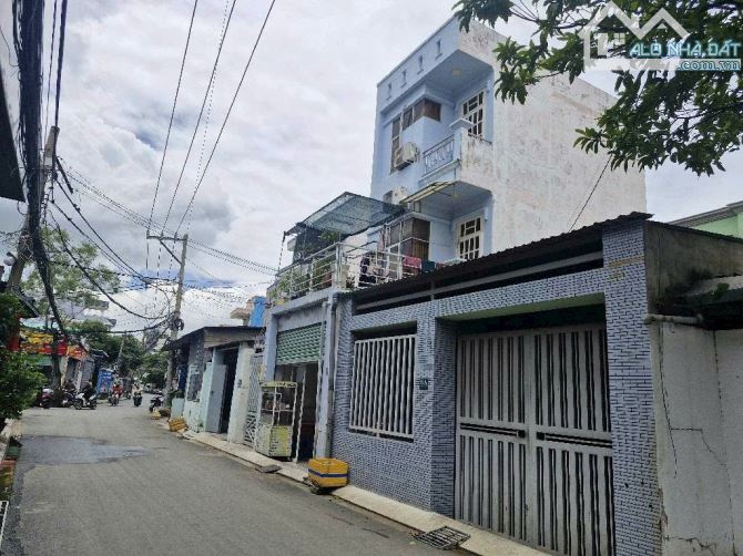 65. Bán nhà cấp 4 Mặt tiền đường thông Lê Văn Thịnh CÁT LÁI 121m2, NGANG 6m 10 tỷ