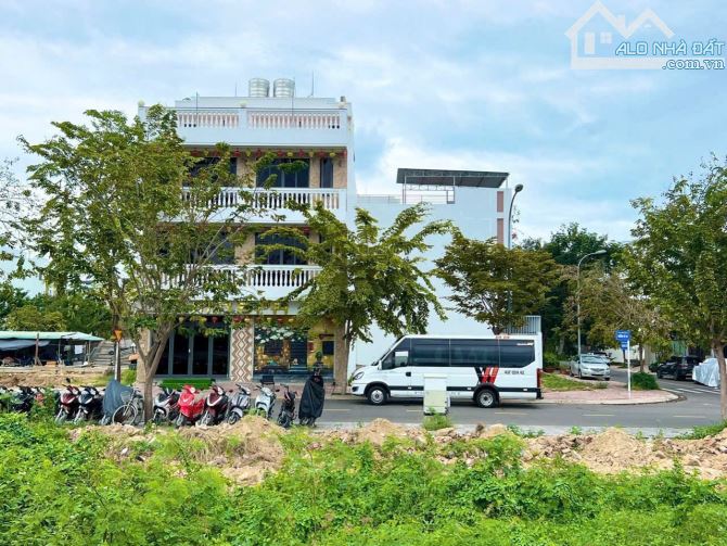 KĐT Hà Quang 2 Lô GÓC HIẾM! Góc 2 mặt tiền đường số 1A&19 . Rộng 13m gần Vành Đai 2