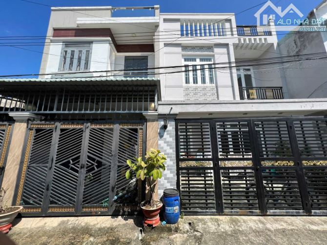 Nhà gần VinCom Dĩ An, phường Dĩ An, TP Dĩ An. 4,45 tỷ