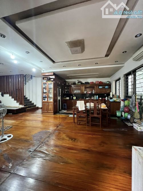 BIỆT THỰ SIÊU ĐẸP – XUÂN ĐỈNH, BẮC TỪ LIÊM – SÂN VƯỜN THOÁNG MÁT, MẶT TIỀN KHỦNG, Ô TÔ