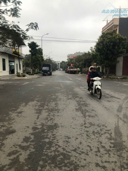 😁😁Bán mảnh đất giãn dân Xuân Ổ A, Bắc Ninh. Trục chính đường rộng 22m rất tiềm năng