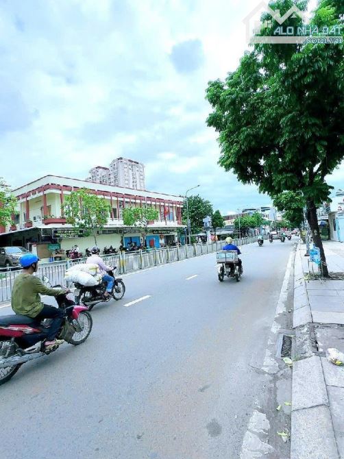 MẶT TIỀN LŨY BÁN BÍCH - 433M2 - NGANG GẦN 7M - NỞ HẬU GẦN 10M - DÀI 57M2 - GIÁ 49.X TỶ