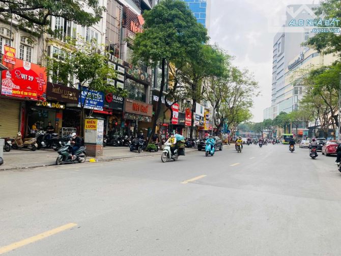 Mặt Phố Tây Sơn_Đống Đa_KD Đỉnh_Vỉa Hè Rộng_oto Tránh_DT 40m_8Tầng_MT5m_Giá 28.1 Tỷ