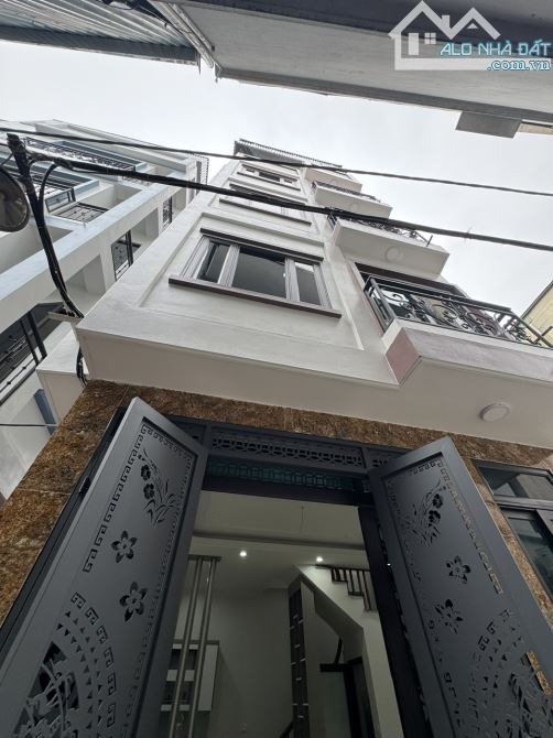 Nhà đẹp Đa Sỹ, Hà Đông, nhà mới 32m2 x 4 tầng, ngõ thoáng, sáng giá 6.9 tỷ