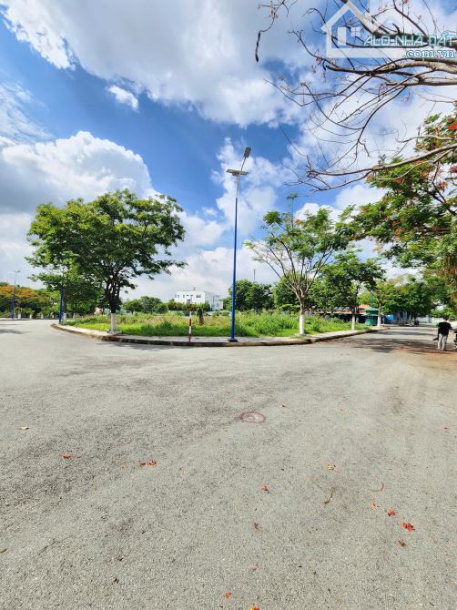 Đất 44 triệu/m2 🔥👉 Đất Xây Biệt Thự gần Làng Đại học Quốc gia Tp.HCM__KDC Bình Nguyên