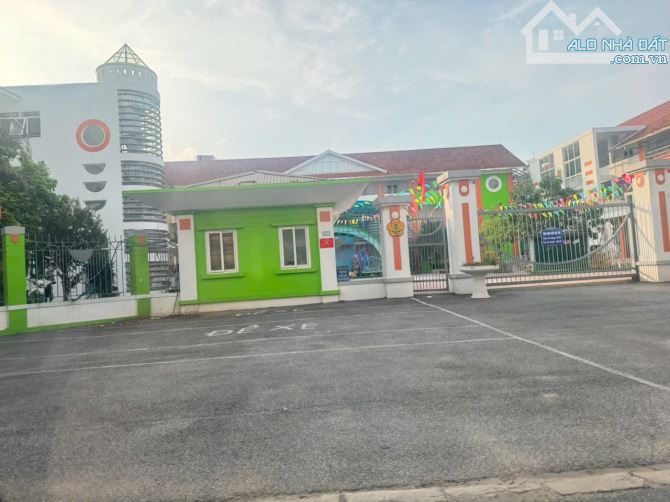 Bán nhà mặt phố Thanh Am 66m, 7 tầng vỉa hè, kinh doanh, 18.8 tỷ