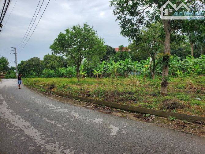 Bán mảnh đất 1760m² Lô góc 2 MT  tại Xuân Mai, bán đất khu Chiến Thắng Xuân Mai Hà Nội.