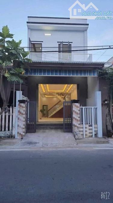 Bán nhà mặt tiền đường trường sa nối dài Nghĩa Phú giá tốt