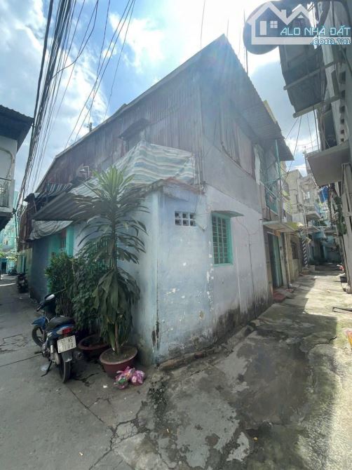 Bán nhà DT khủng 71m2 Nguyễn Duy P12-Q8