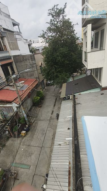 Bán Nhà 50/ Nguyễn Quý Yêm, 3 Tầng, 4 phòng, Oto ngủ trong nhà nhỉnh 5 tỷ.