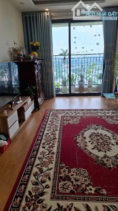 Căn hộ 727 Tam Trinh, hàng xóm Gamuda - Tầng đẹp, view đẹp, 83m2, sổ lâu dài