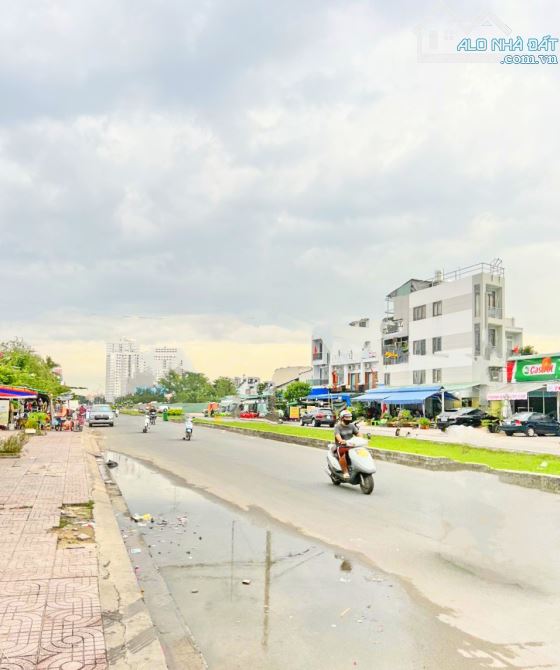 Bán nhà HXH Hoàng Trọng Mậu, giao Nguyễn Thị Thập, KDC HimLam Quận 7, SD 80m, hơn 4 tỷ