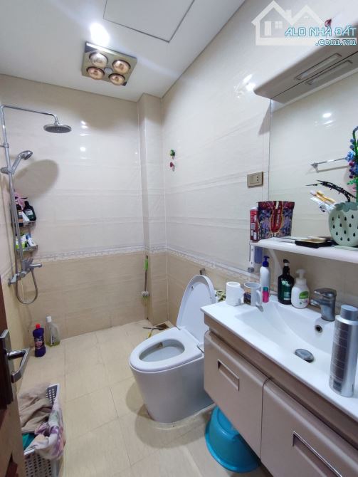 NGUYỄN VĂN LỘC MỖ LAO LIỀN KỀ VIEW HỒ 2 THOÁNG KINH DOANH VĂN PHÒNG TUYỆT ĐẸP 80m 24 TỶ - 10