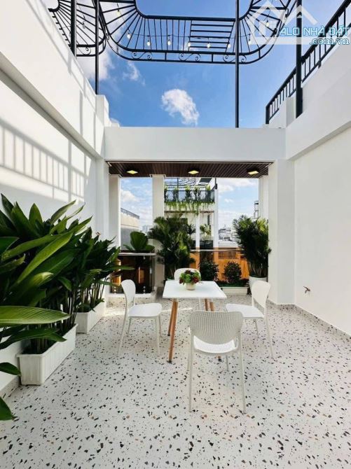 Kẹt tiền! Bán gấp nhà(3PN 4WC) Phùng Văn Cung,Giá 4tỷ550 Hẻm 5m,GX Phú Hạnh - 10
