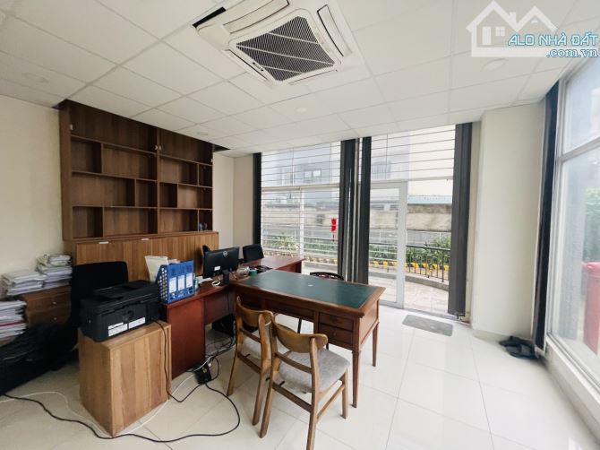 Shophouse 2 tầng Nguyễn Văn Dung P.An Nhơn 420m2 giá chỉ 13.9 tỷ - 10