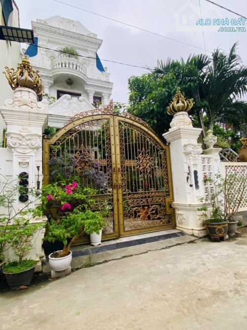 BÁN BIỆT THỰ 3,5 TẦNG PHONG CÁCH LÂU ĐÀI PHÁP TÂN CỔ ĐIỂN, KIỆT ÔTÔ VÕ NGUYÊN GIÁP, TP HUẾ - 1