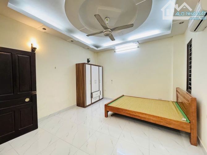 Bán nhà Khương Hạ Thanh Xuân 30m2, 6 tầng, ngõ thoáng gần ô tô, giá tốt nhỉnh 6 tỷ - 1