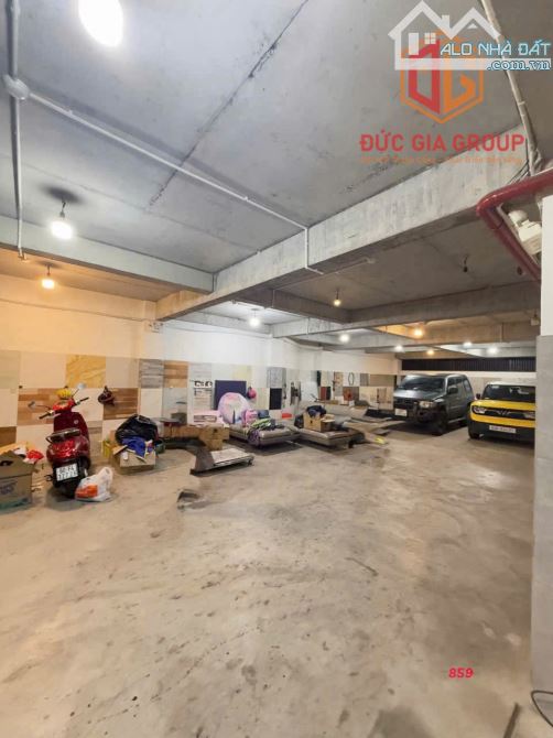 Bán tòa nhà 5 lầu ( 255m2 )đường Đồng Khởi vào 100m giá chỉ 19 tỷ - 1