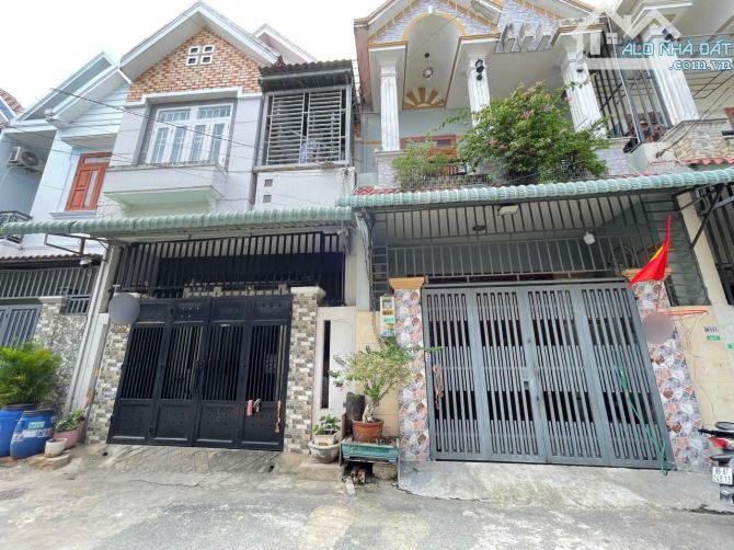 Nhà phố gần ngã tư Chiêu Liêu, phường Tân Đông Hiệp, Tp Dĩ An - 1