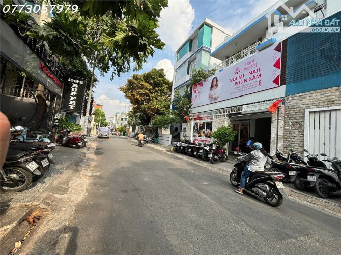 BIỆT THỰ MT HOA LAN – P.2, PHÚ NHUẬN 8x20M, HẦM 3 TẦNG BÁN GIÁ 60TỶ - 1