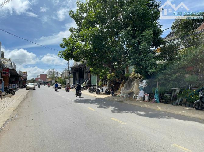 Bán 2 lô đất mặt tiền Trung tâm view hồ Mê Linh - P9  sát nhau - 500m2 - 45 tỷ - 1