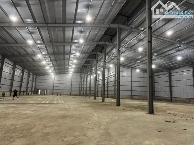Cho thuê kho xưởng Quất Động  dt 2500m giá 70k/m chưa Vat, pccc nghiêm thu - 1