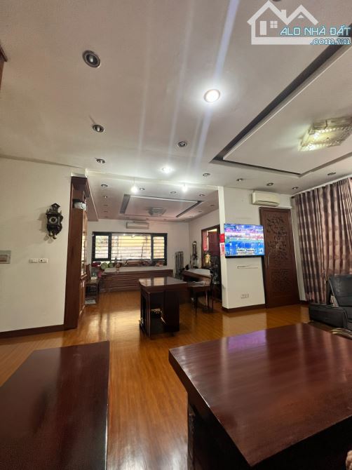 BIỆT THỰ SIÊU ĐẸP – XUÂN ĐỈNH, BẮC TỪ LIÊM – SÂN VƯỜN THOÁNG MÁT, MẶT TIỀN KHỦNG, Ô TÔ - 1