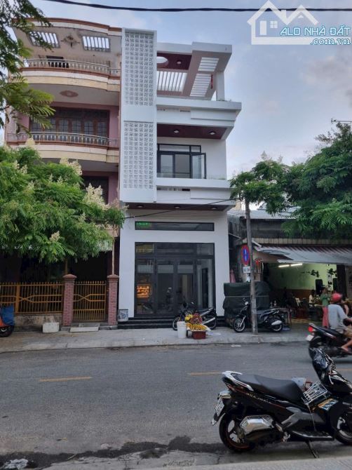 Tôi cần bán nhà 4 tầng mặt tiền Nguyễn Phan Vinh , Sơn Trà , Đà Nẵng ⭐⭐⭐⭐ - 1