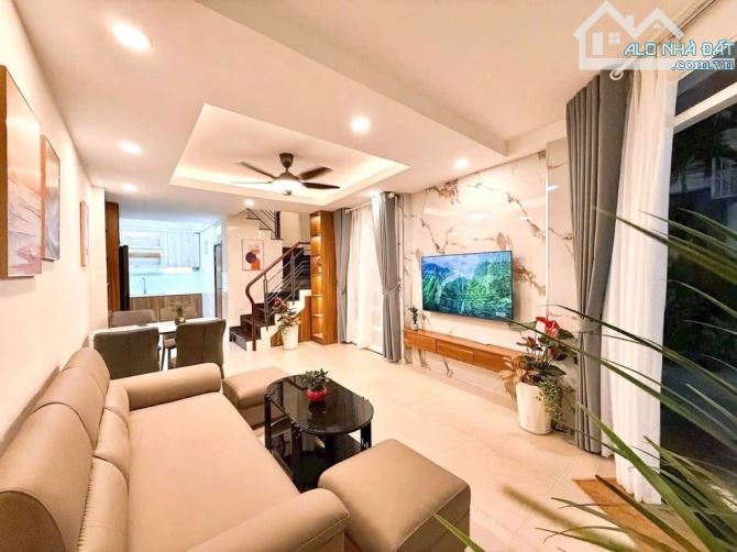 Bán nhà đẹp HXH Lê Quang Định, P5 Bình Thạnh, 5tầng BTCT, chỉ 7tỷ x - 1