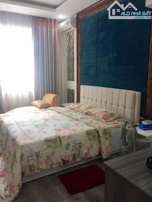 Bán nhà 206/1 Sư Vạn Hạnh (DT: 3,7x16m 3 lầu đẹp) p02 quận 10 - giá 13,5 tỷ - 1