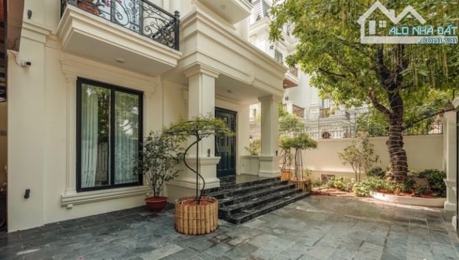 Biệt thự Khu Đô Thị Pháp Vân- Trần Thủ Độ, căn duy nhất có bể bơi - 1