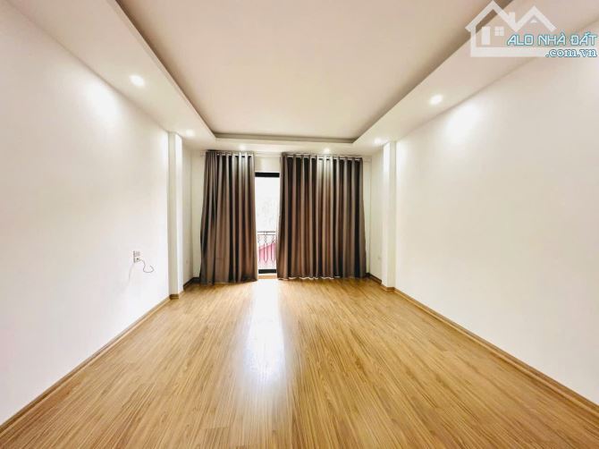 BÁN NHÀ PHỐ TRẦN PHÚ, HÀ ĐÔNG,MT 5,6M, KD ĐẮT KHÁCH, CHO THUÊ SINH LỜI CAO - 1