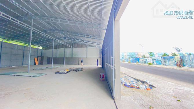 Cho thuê Kho 360 m2 mới xây gần sân bay Cần Thơ 18 triệu - 1
