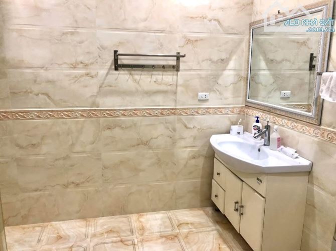 PHÂN LÔ TRẦN QUANG DIỆU - NGÕ THÔNG - Ô TÔ TRÁNH - VỈA HÈ - KINH DOANH - VĂN PHÒNG - 1