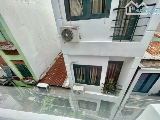 BÁN NHÀ 5 TẦNG FULL NỘI THẤT CHÂU ÂU – NGAY NGUYỄN THIỆN THUẬT, Q3 – CÁCH CHỢ BÀN CỜ 2P - 1