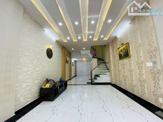 Bán nhà Gò Vấp, hẻm xe hơi Thống Nhất gần Lottemart, 54M2, 4 tầng, chỉ  7.2 Tỷ TL - 1