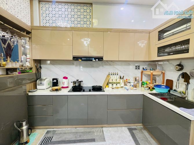 🏡Hàng hiếm Bán nhà tâm huyết hẽm ô tô, Dt : 90m2  đường Hùng Vương,p10,phường Lâm Viên - 13