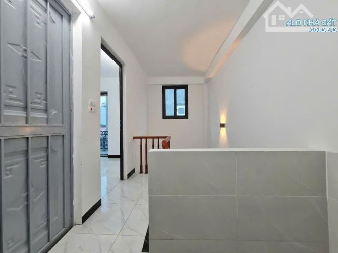 Bán nhà Tả Thanh Oai - Thanh Trì , nhà mới ở ngay - 30m2 - 5 tầng - giá hơn 4 tỷ - 2